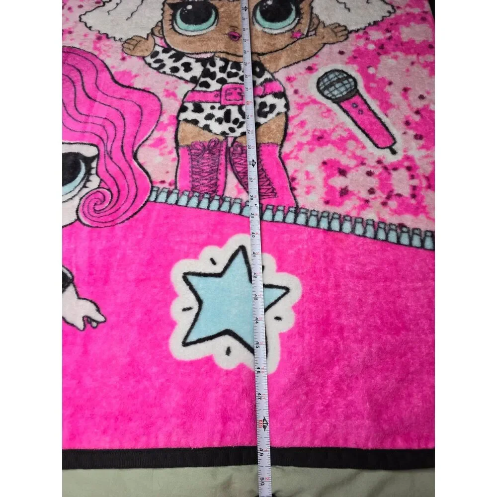 LOL Surprise Dolls Fleece Throw Blanket Pink Diva Royal High-Ney Rocker 48.5x37